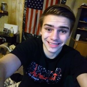 Meet your Posher, Dillon